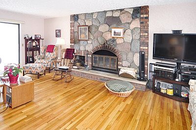 3rd image of 1056 N 16th St