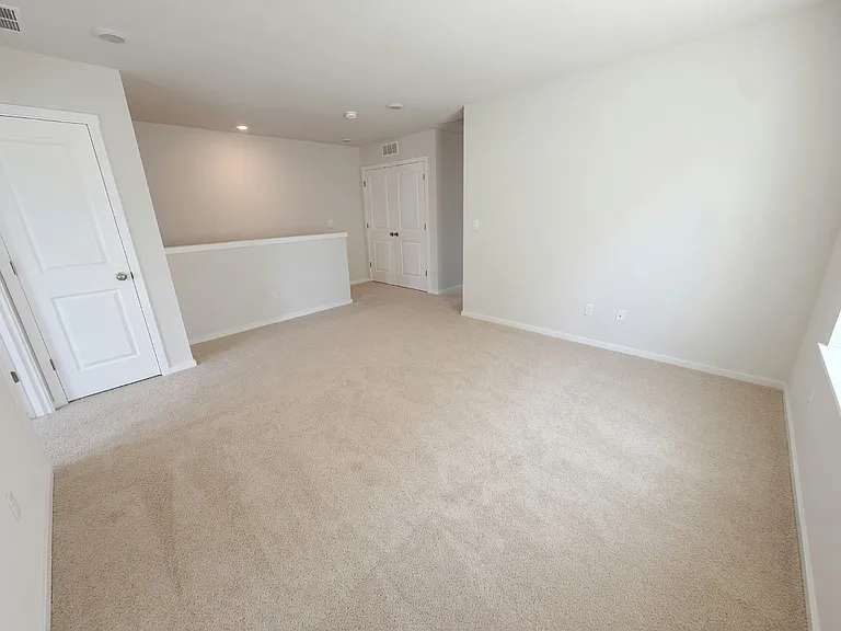 1105 SE 193rd Pl #1105 — Photo 17