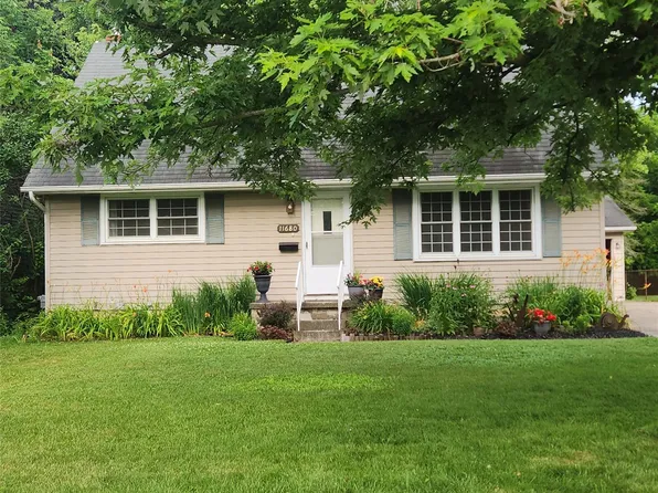 11680 Schram St, Grand Blanc, MI 48439