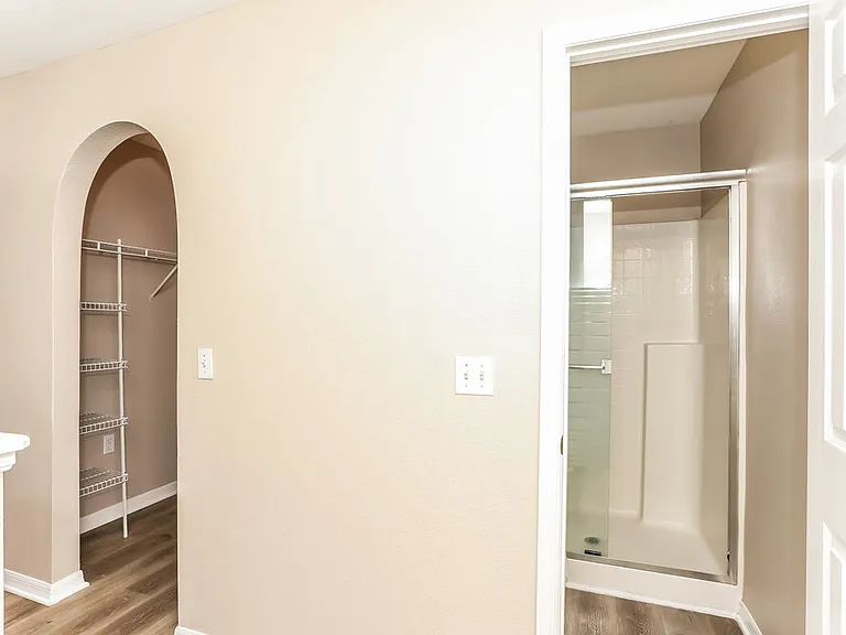 98 Reeding Ridge Dr E — Photo 12