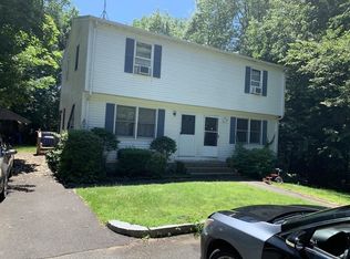 55-57 Beverly Ln, Springfield, MA 01151