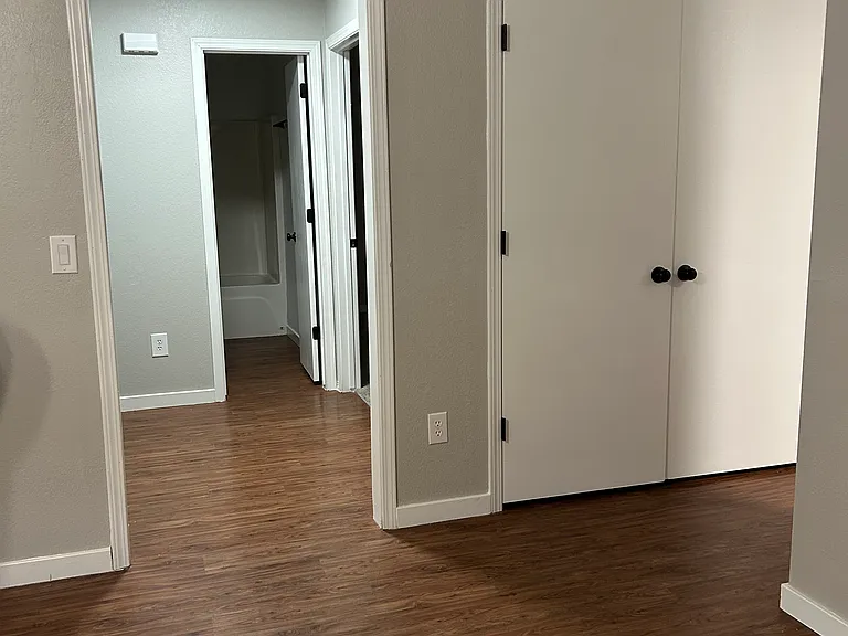 3300 SW Victoria Pl #2 — Photo 10