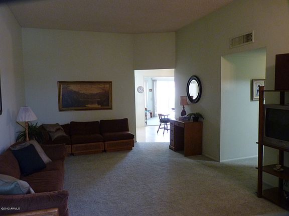 3rd image of 10074 W Lancaster Dr