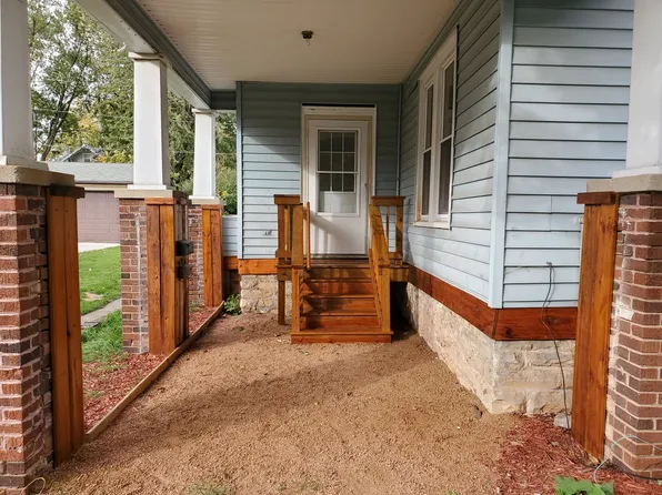 13th Street Duplex, 27 13th 1/2 St, Fond Du Lac, WI 54935