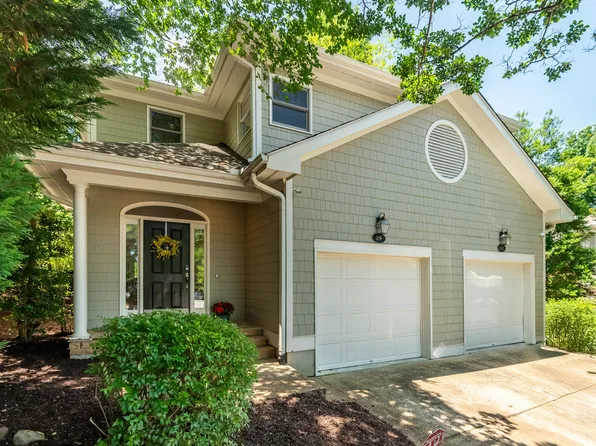 219 Columbia Pl W, Chapel Hill, NC 27516