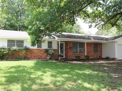 1905 Laurel Rd, Gainesville, TX, 76240