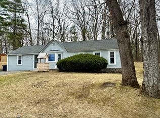 59 Redstone Hill Rd, Sterling, MA 01564