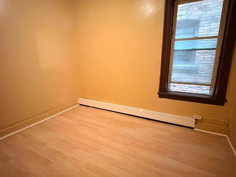 381 8th St #2 — Photo 11