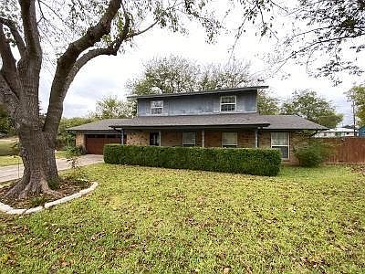 1st image of 105 Primrose Dr