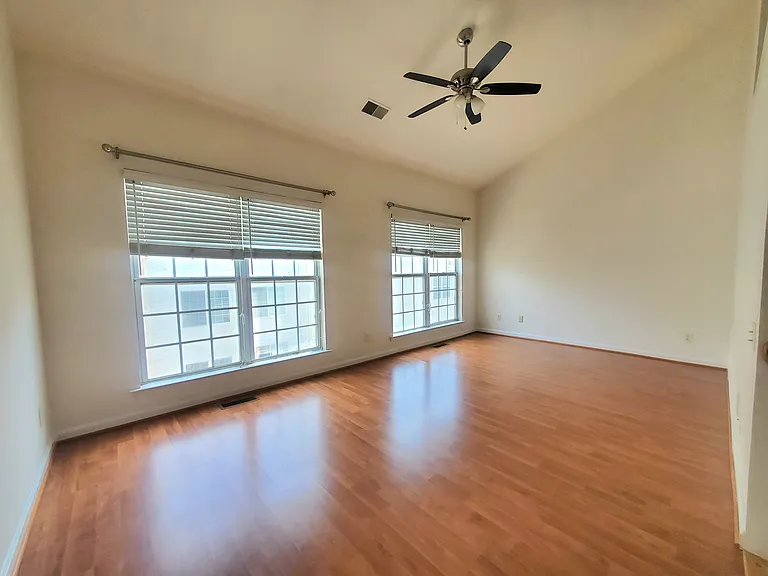 6030 Lincolnia Rd — Photo 20