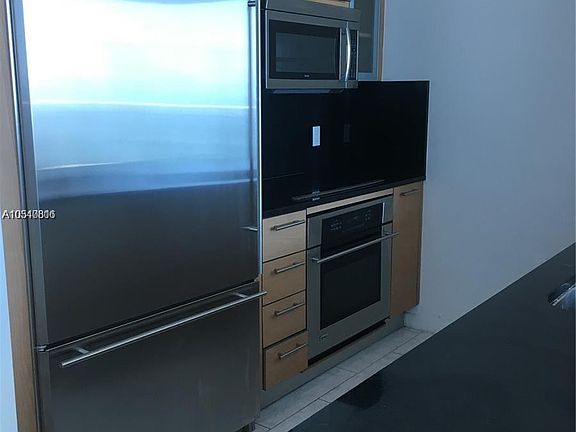 5th image of 950 Brickell Bay Dr #3