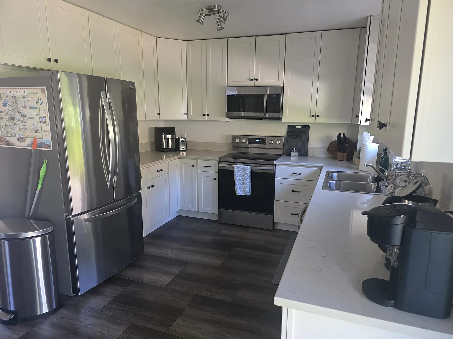 2 bed, 1200 sqft, $2,695 — Photo 3