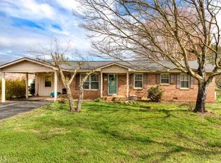 204 Donna St SW, Calhoun, GA 30701