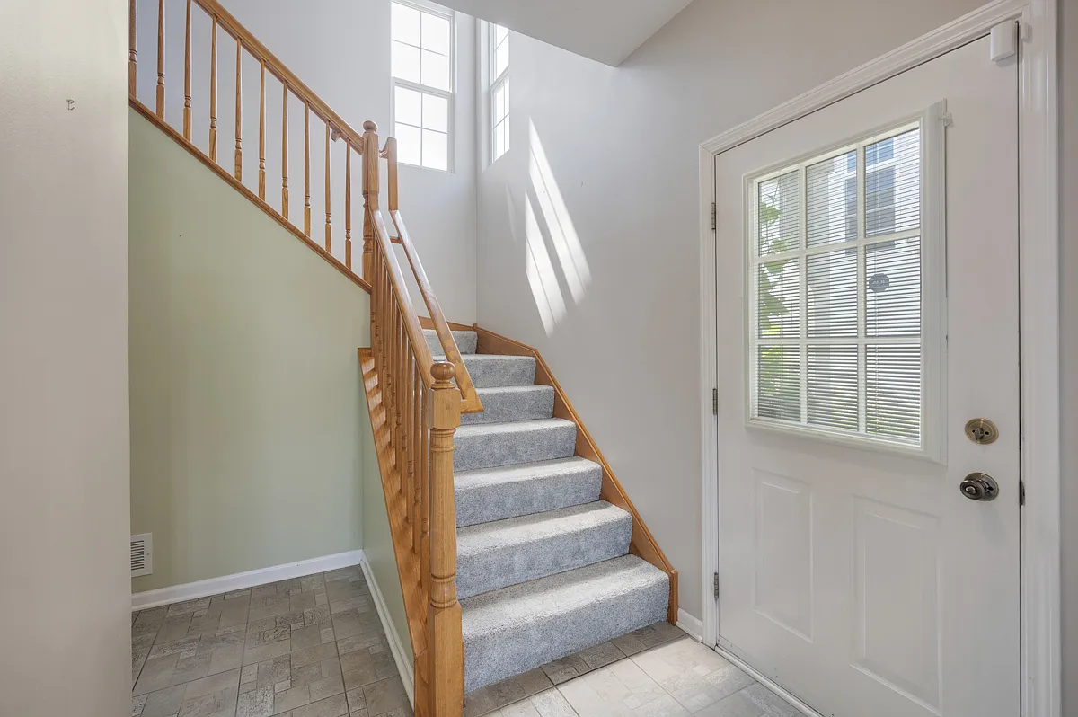 3 bed, 2.5 bath, 1542 sqft, $2,595 — Photo 3