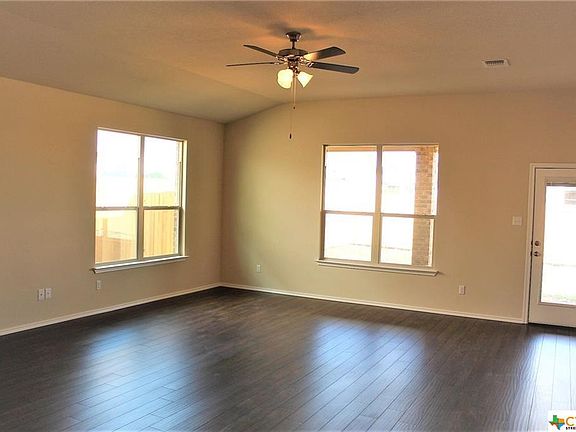 3rd image of 1123 Juneberry Park Dr