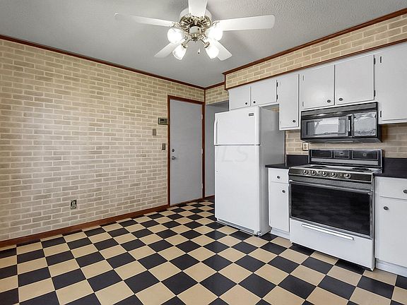4th image of 533 Woodingham Pl #2-A