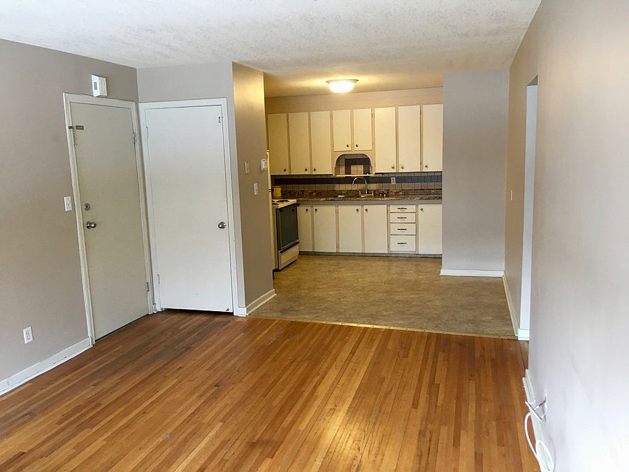 1st image of 835 Grey St