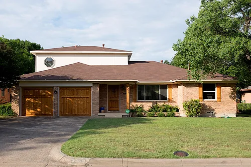 2352 Wildoak Dr Photo 1