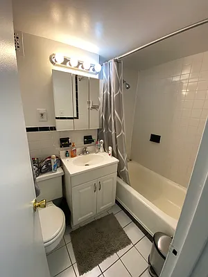 Rented by Mallory Management Corp | media 7