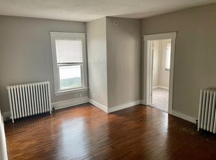 2805 Grand Ave S #1, Minneapolis, MN 55408