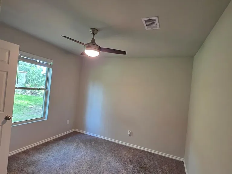 1403 W Virginia St — Photo 12