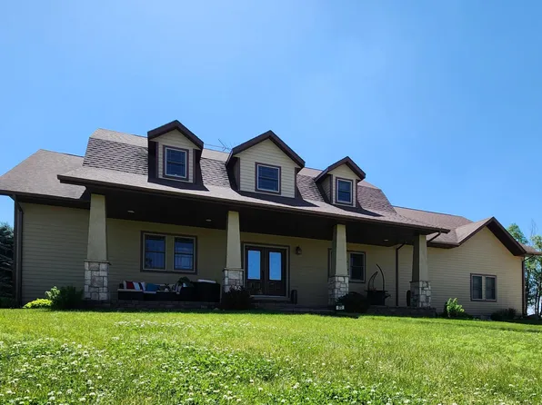 573 State Highway 30, Pipestone, MN 56164