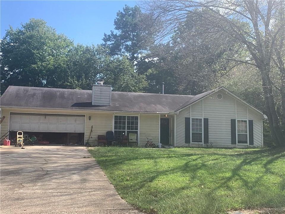 1st image of 670 Wayside Dr