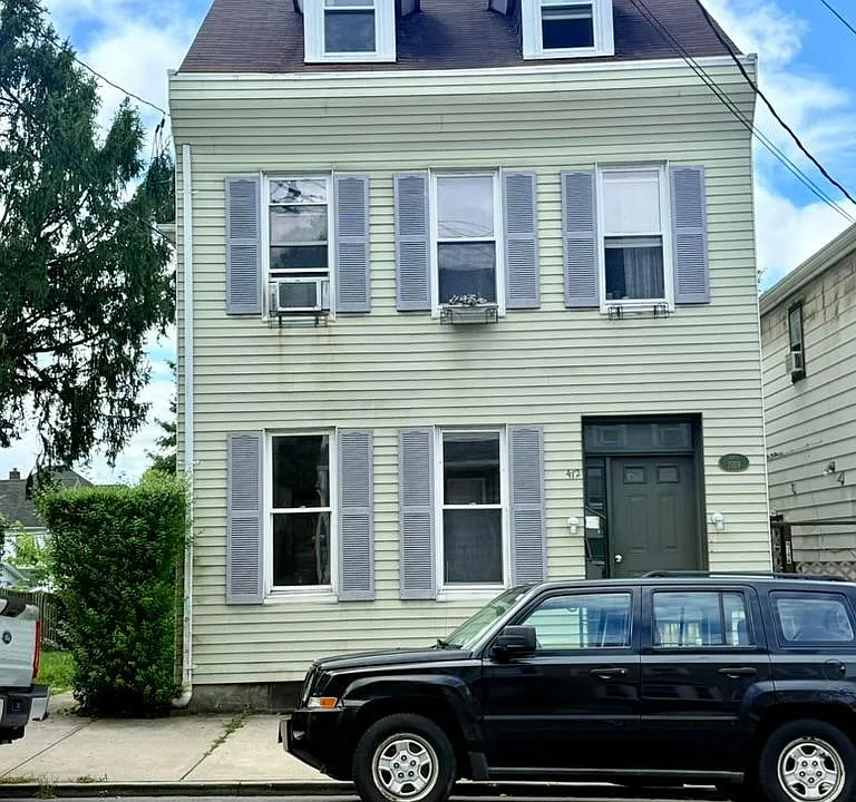412 Cattell St