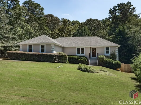 127 Montclair Court, Bogart, GA 30622