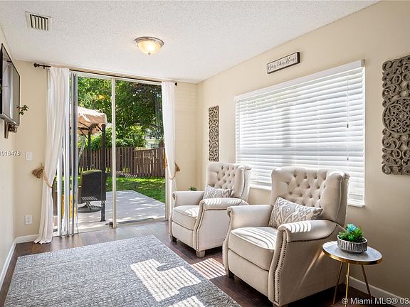3rd image of 1266 NW 106th Ter