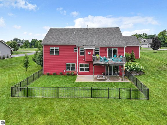 4th image of 3083 Lake Meadows Cir
