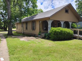 624 W Morton St, Denison, TX 75020