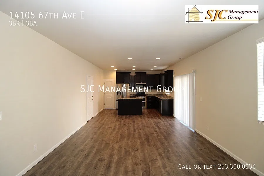 Three bedroom home in Puyallup — Photo 3