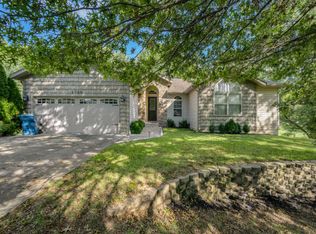 1708 S 13th Ave, Ozark, MO 65721