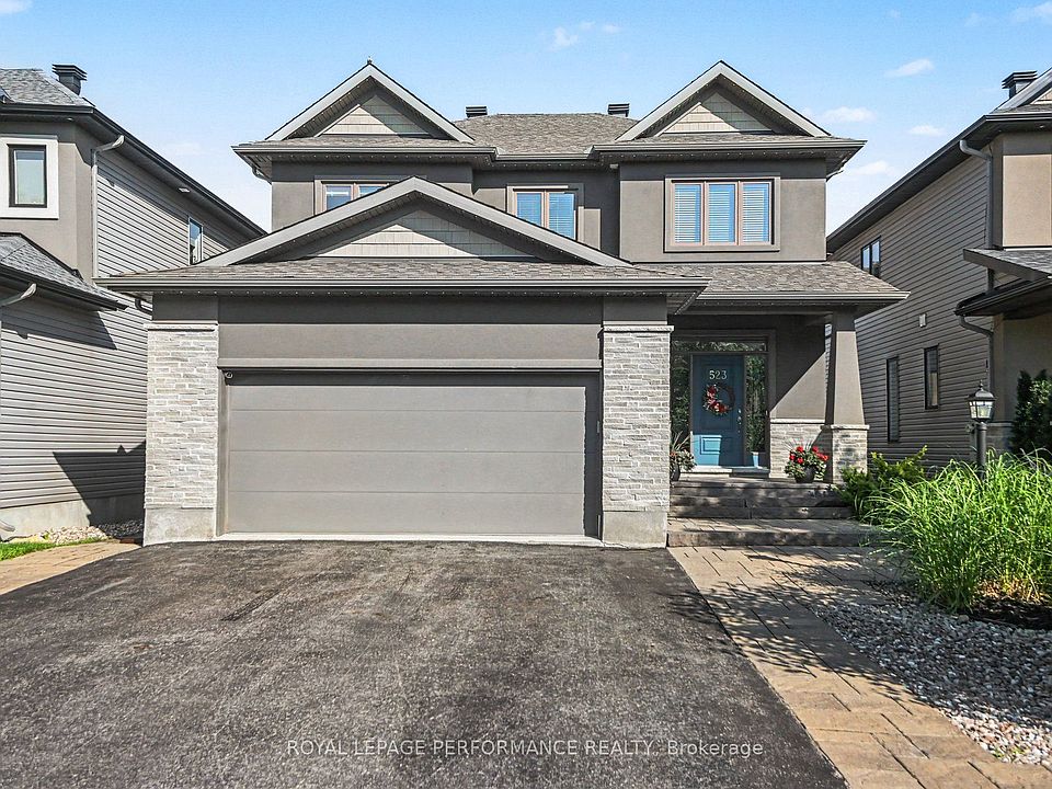 1st image of 523 Adamson Cres