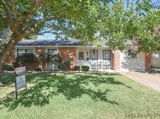 5130 Parklane Dr, Wichita Falls, TX 76310