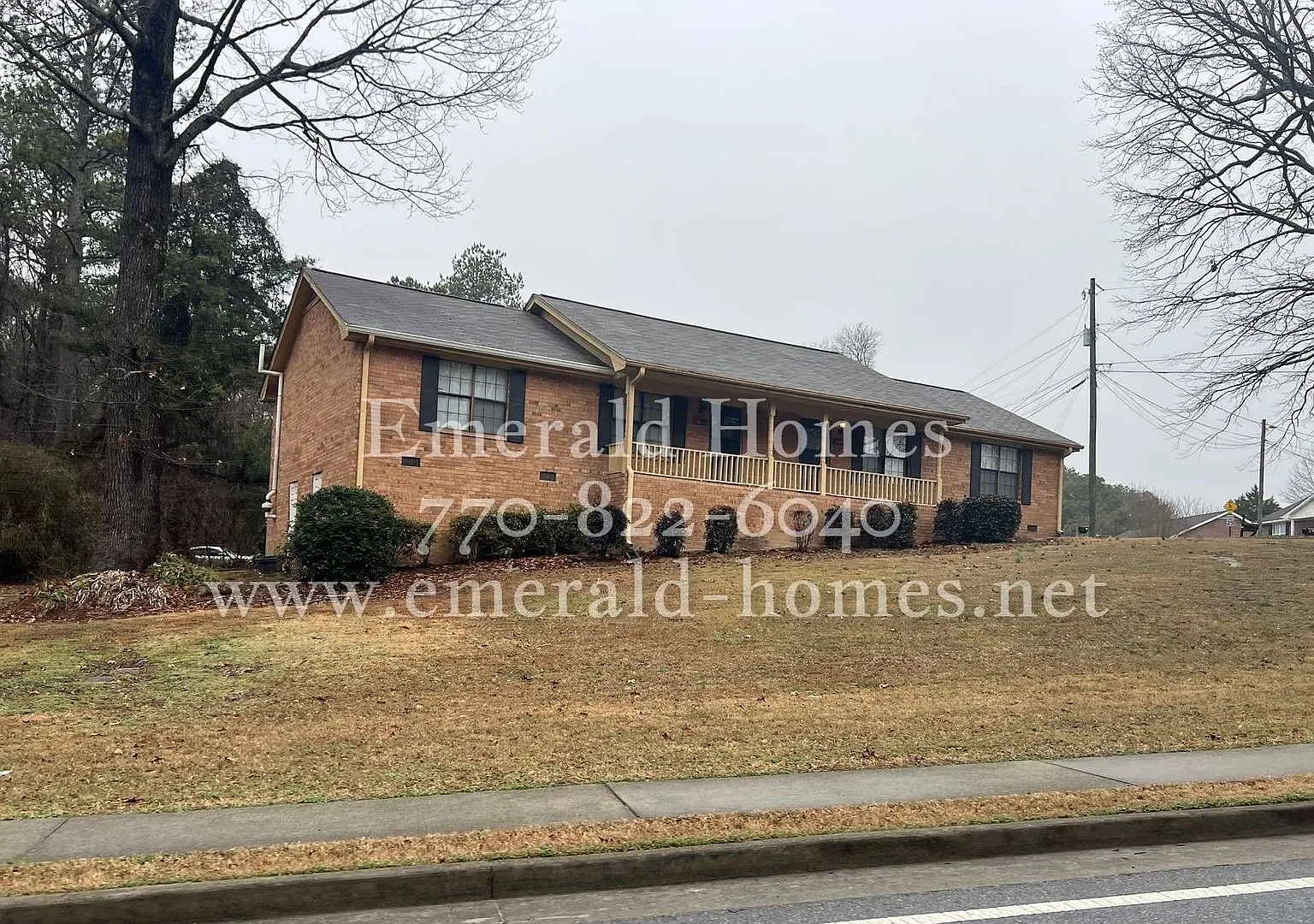 3183 A - B Dove Court — Photo 1
