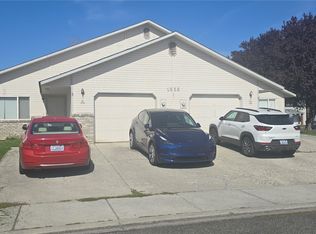 1255 Westbrook Loop, Yakima, WA 98908
