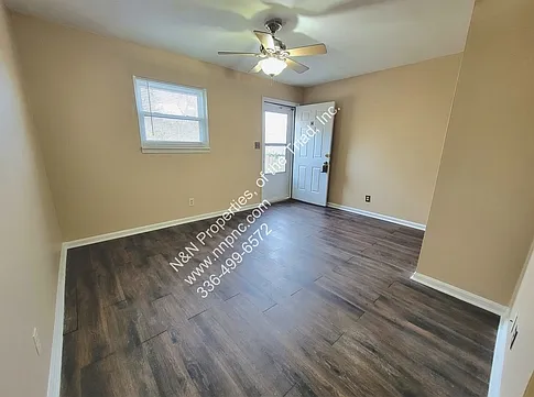2 Bed/1 Bath Apartment in King NC- Upstairs Unit at King — Photo 2
