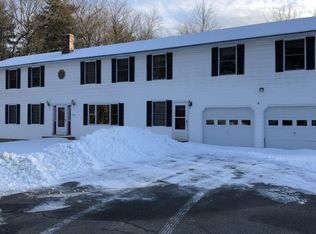 354 Maple St, Farmingdale, ME 04344