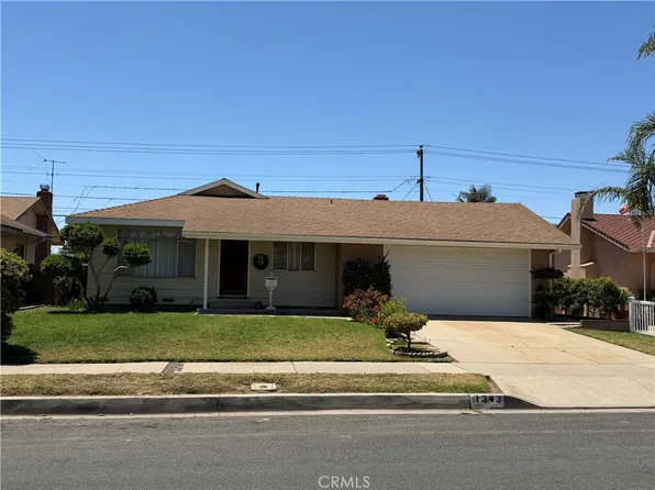 1343 S Thornburg St, Santa Maria, CA 93458