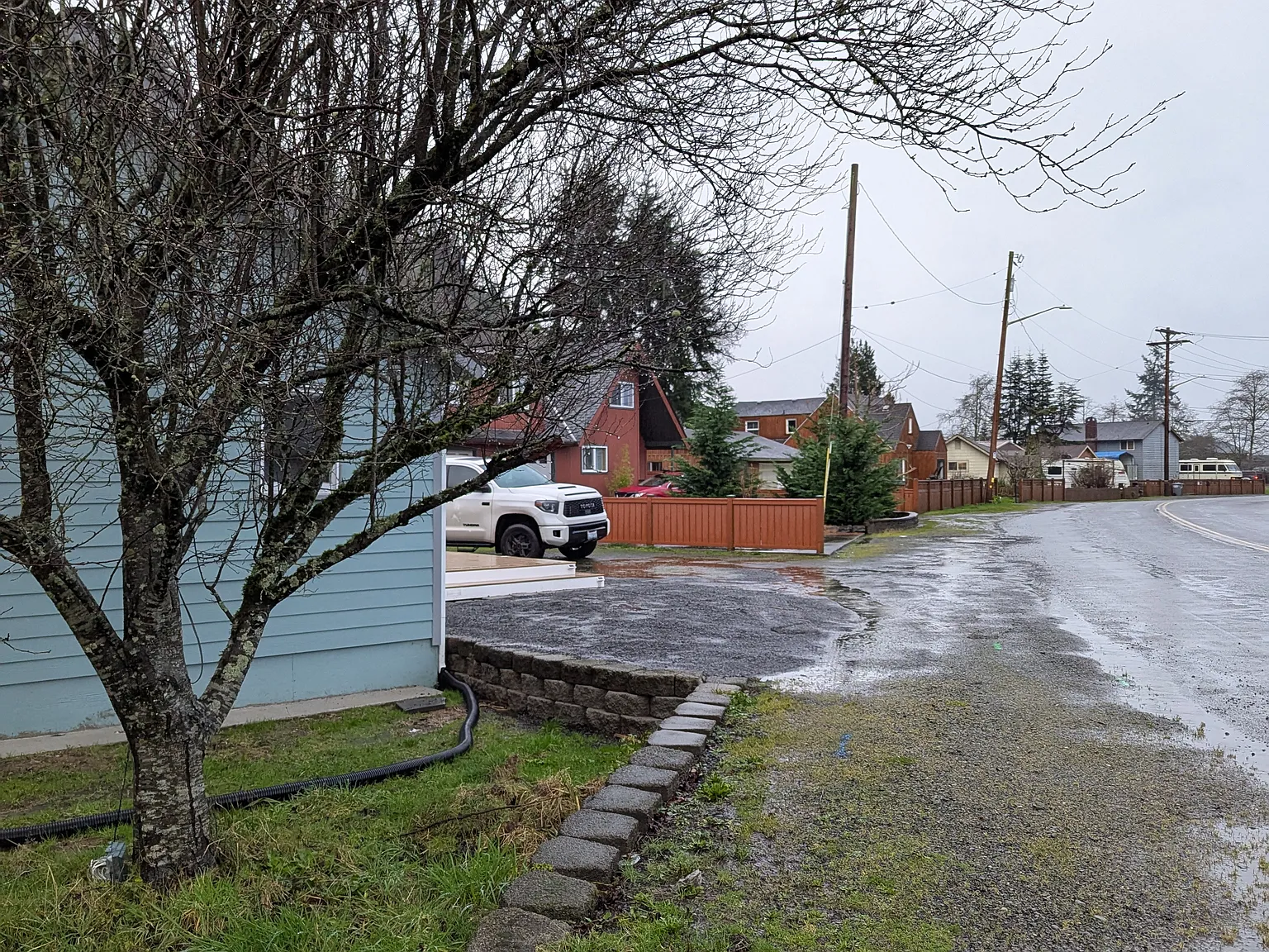 3 bed, 1350 sqft, $2,950 — Photo 4
