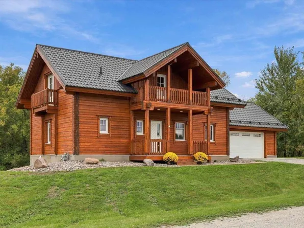905 Eldris Way, Mora, MN 55051