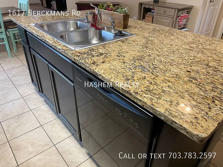 1617 Berckmans Rd — Photo 3