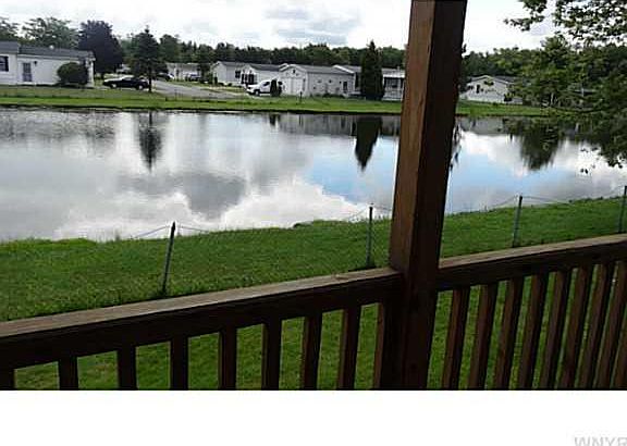 5th image of 161 Golden Pond Est