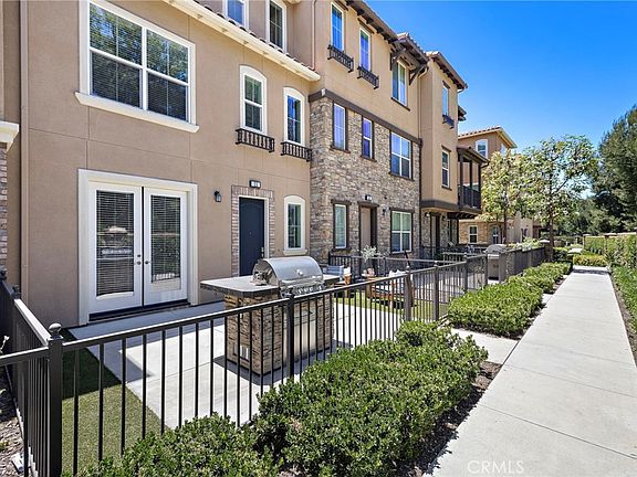 3rd image of 23 Aliso Ridge Loop