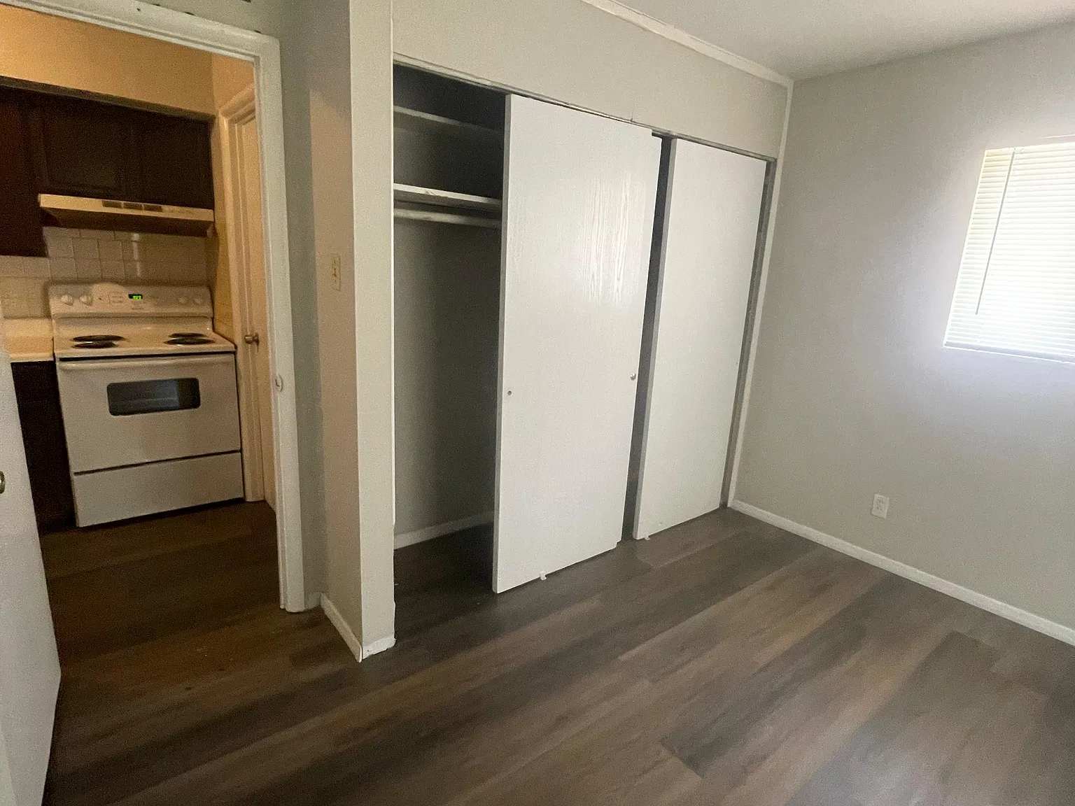 1 bed, $700 — Photo 3