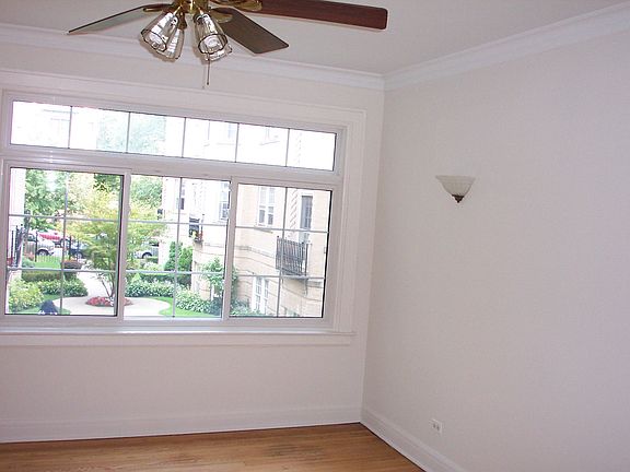 5th image of 4524 N Wolcott Ave APT 1A