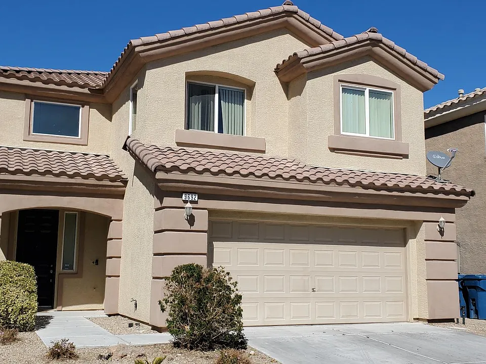 9692 Ziegler Ave