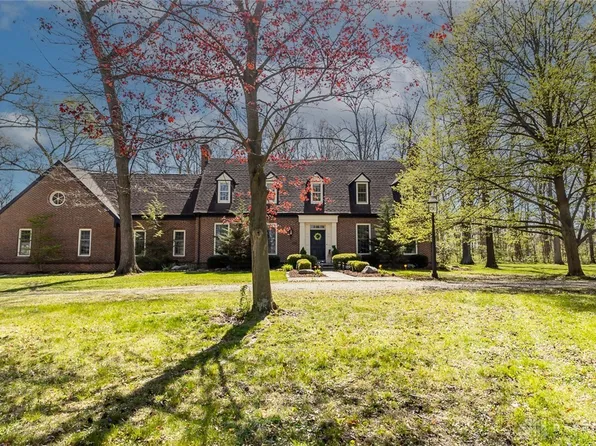 3891 Beanblossom Rd, Greenville, OH 45331